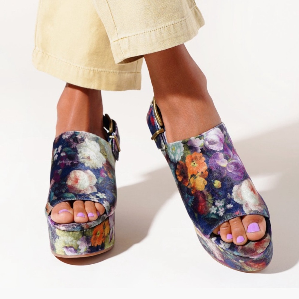 Charlotte Stone Errol open toe platform sandals in dark floral